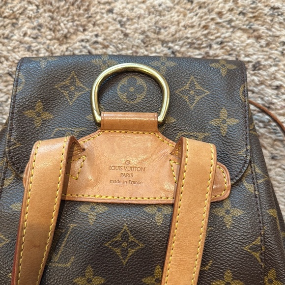 LV MONTSOURIS MM MONOGRAM BACKPACK with authenticification main image 4